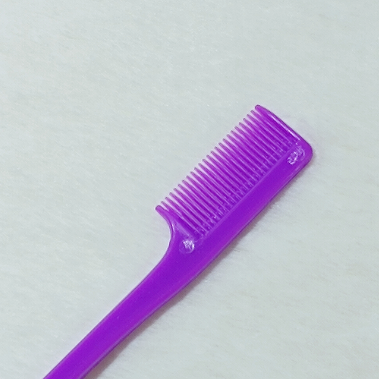 Peigne/brosse pour baby-hairs