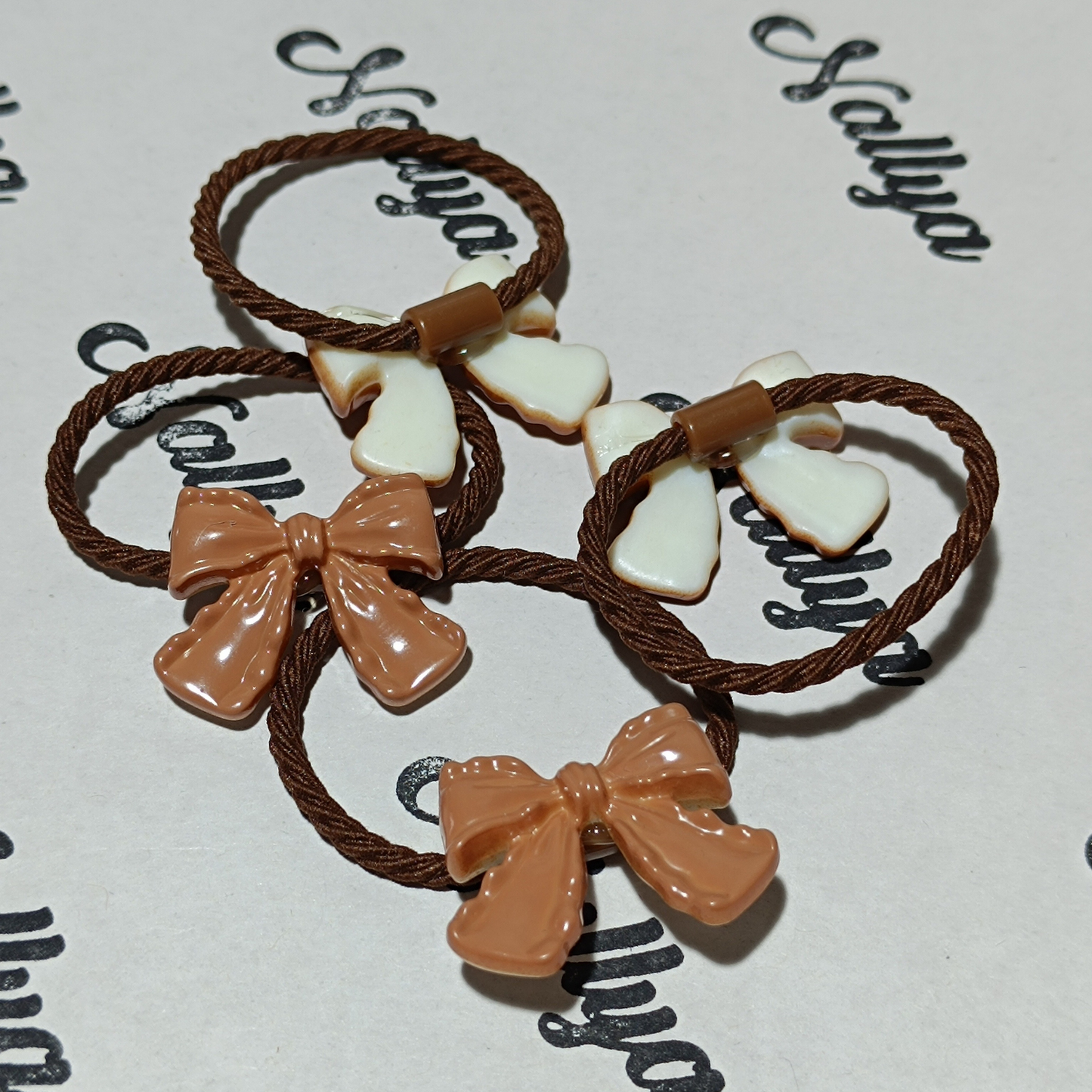 Élastique noeuds marron