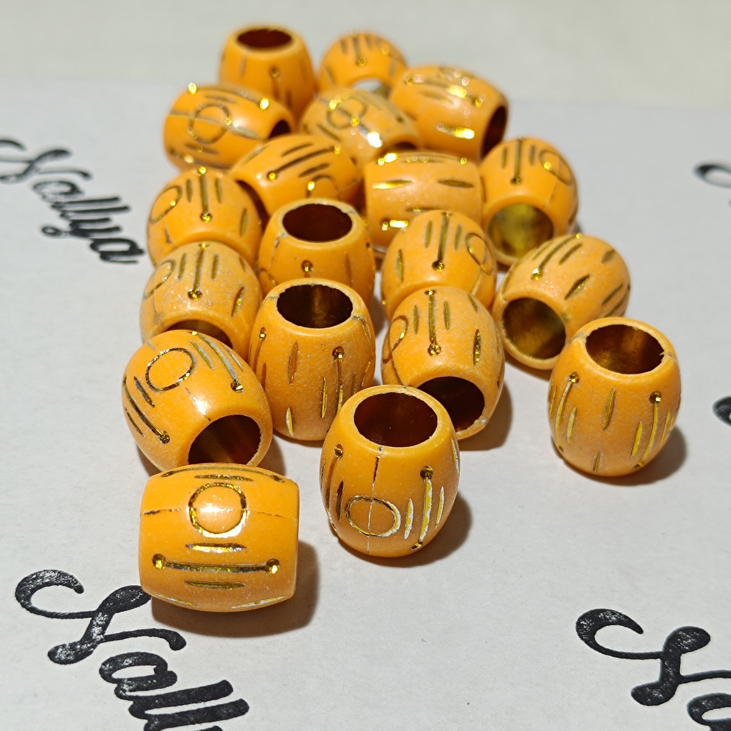 Lot de perles en bois