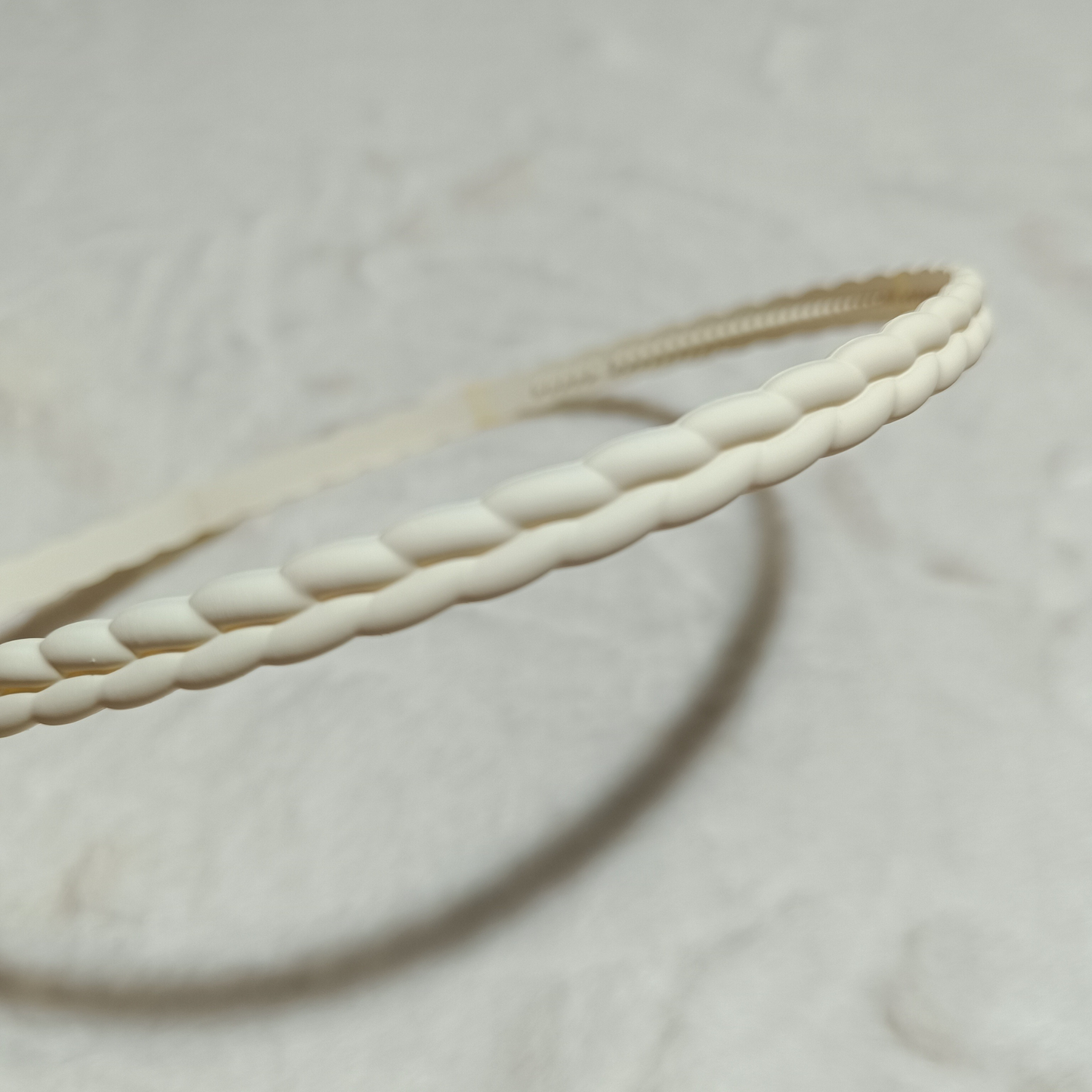 Serres-tête tressés