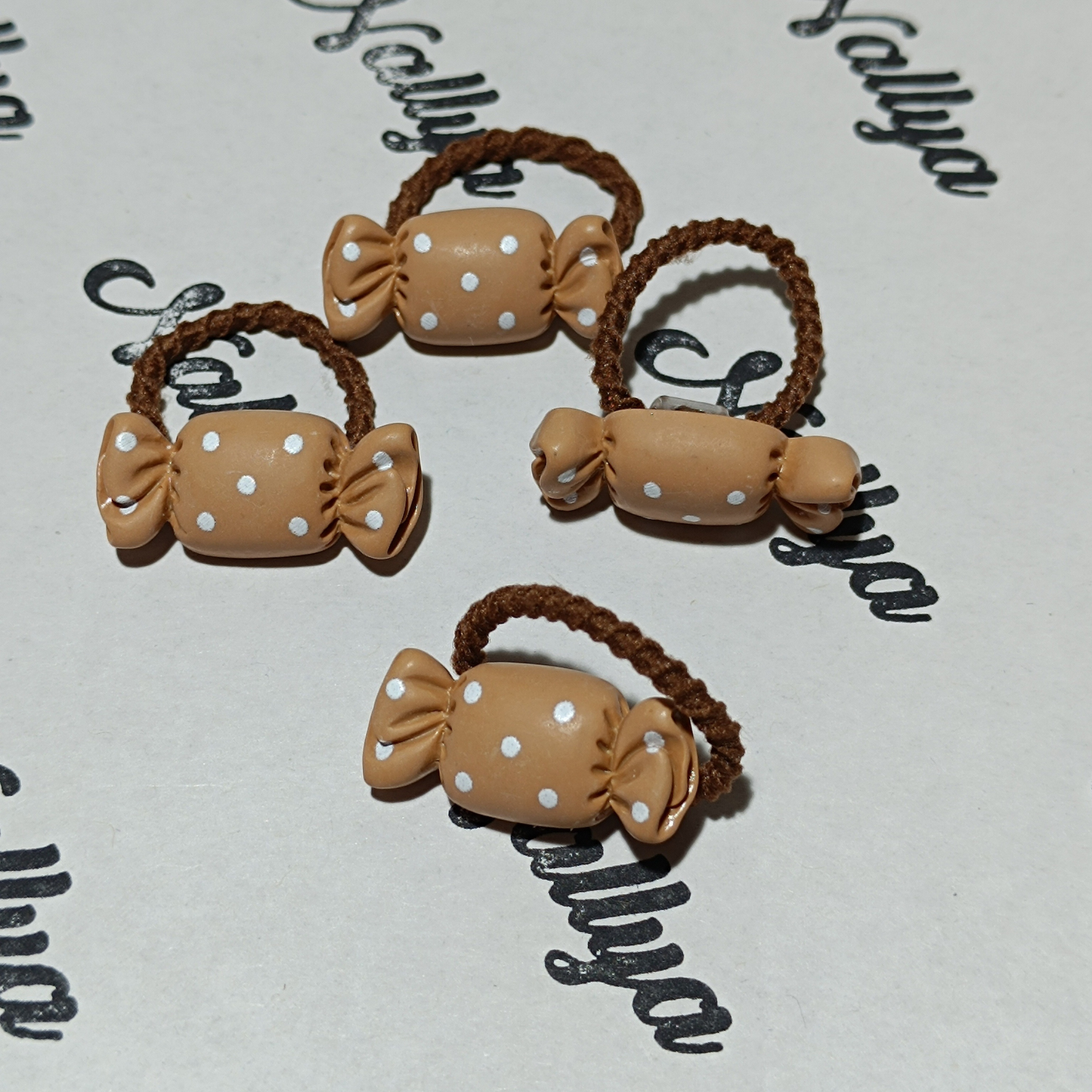 Élastique bonbons marron