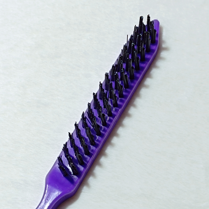 Brosse à baby-hairs